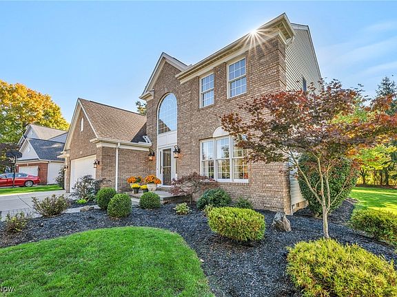 2nd image of 9970 Forest Lake Dr