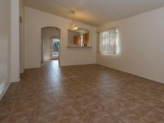 4th image of 2880 N Bronze Creek Way