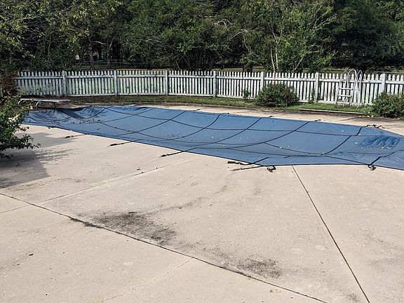 5th image of 107 Stonewall Dr