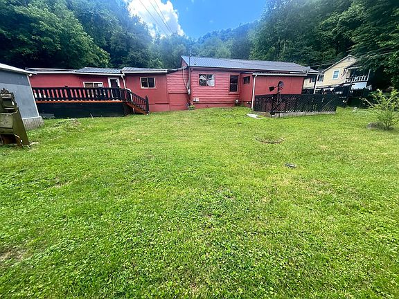 2nd image of 802 & 804 57th St SE
