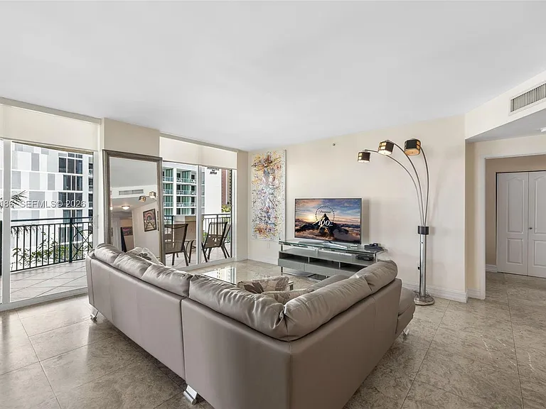 17555 Atlantic Blvd #708 — Photo 3
