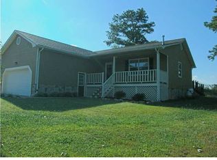 535 Smoketree Cir, Ringgold, GA 30736