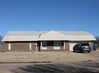 2914 Valley View Rd, Enid, OK 73701