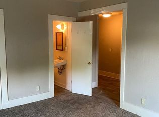 1919 Pleasant St APT 2, Des Moines, IA 50314