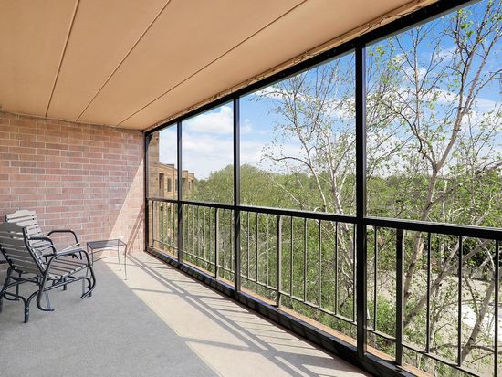 3300 Louisiana Ave S APT 517, Saint Louis Park, MN 55426