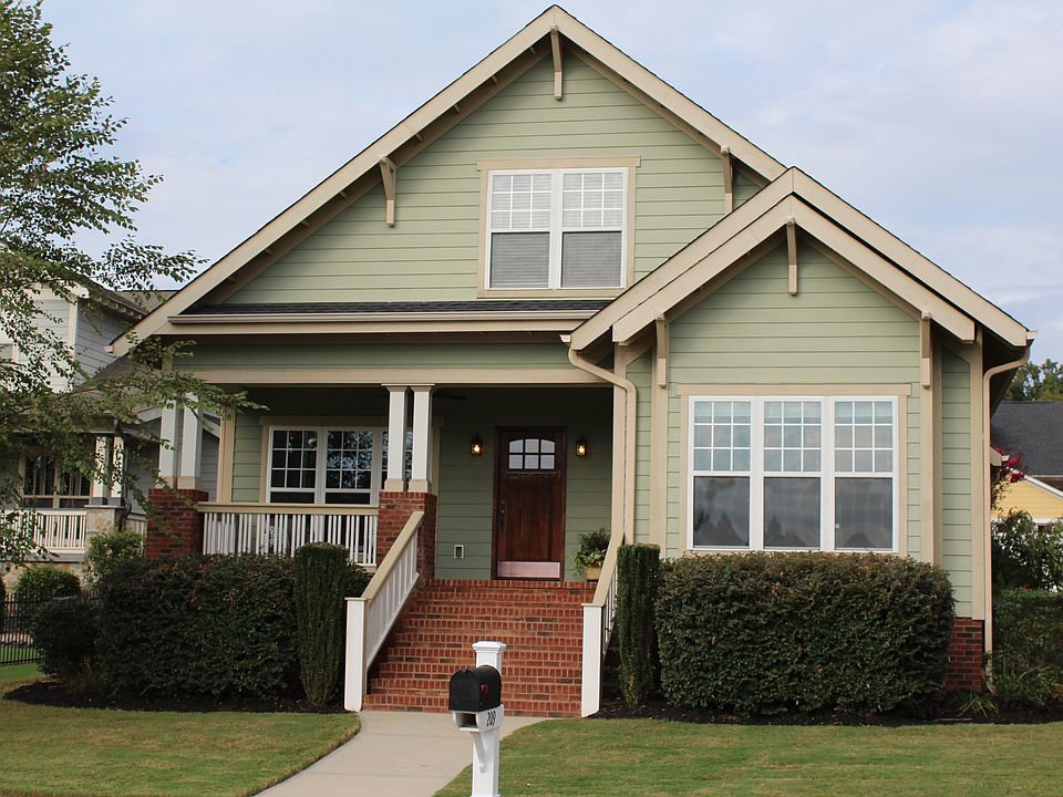 1st image of 209 Hayworth Dr