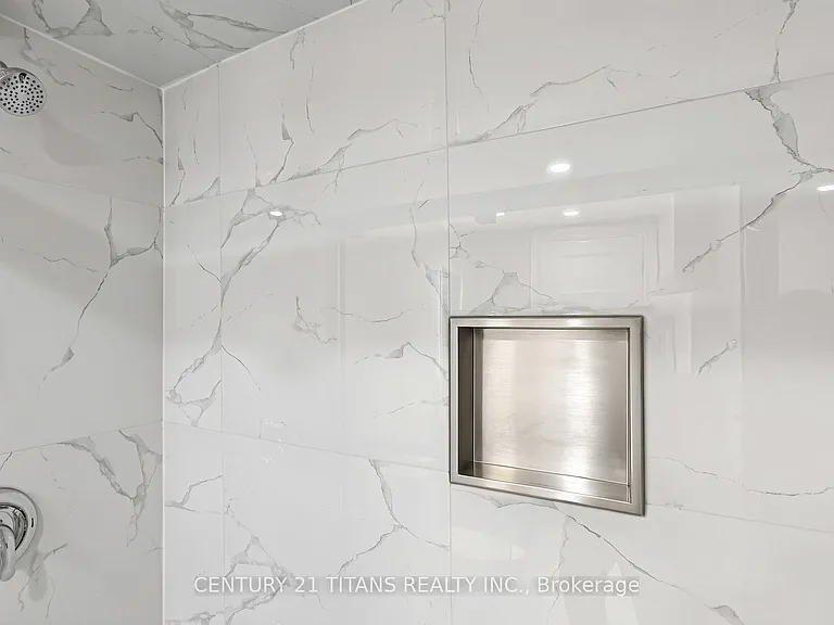 270 Forestwalk St #LOWER — Photo 35