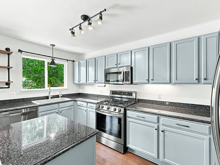 3255 Heather Glen Dr — Photo 5