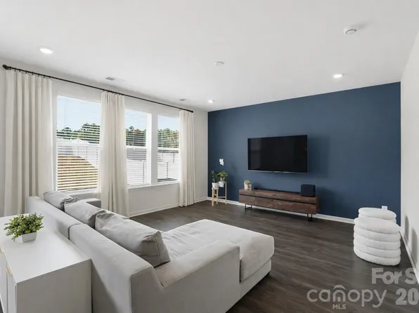 12307 Rowan Hill Dr, Huntersville, NC 28078