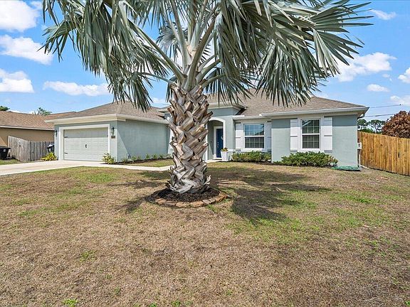 2nd image of 2141 SW Leafy Road