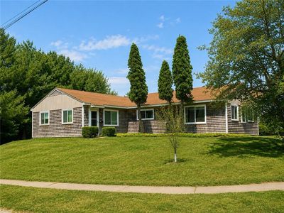 10 Ludlow Rd, Middletown, RI, 02842