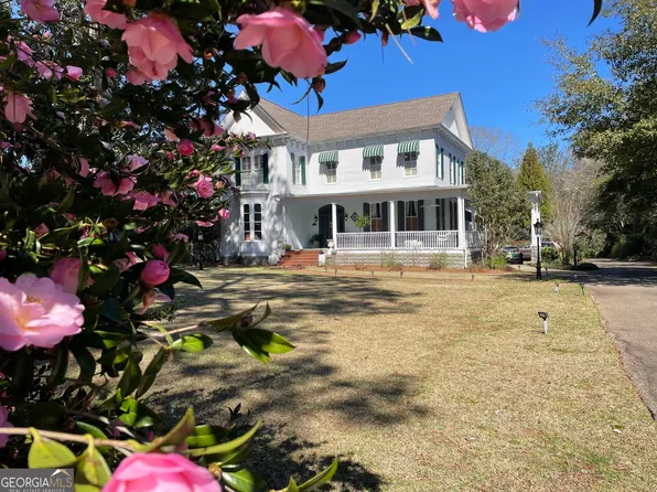 1710 Country Club Rd, Eufaula, AL 36027