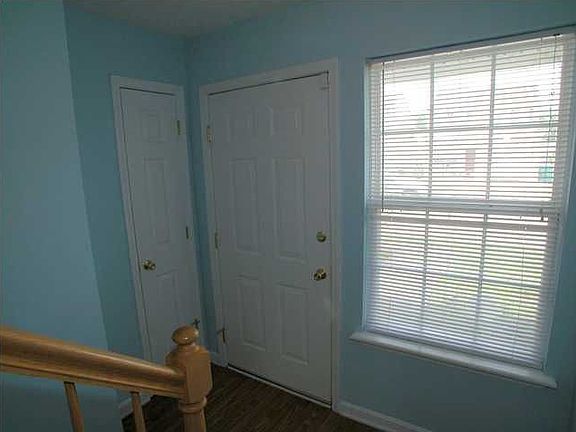 2nd image of 6422 Cottagemeadow Dr