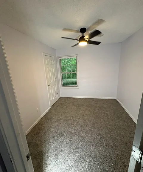 60 Greystone Rdg — Photo 3