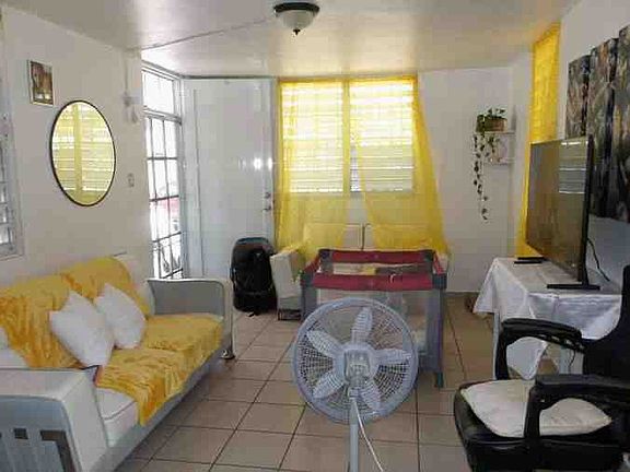 3rd image of Urb Colinas Del Este Calle Afrodita #K-11