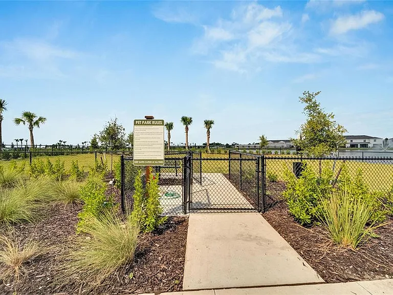 17444 Crescent Moon Loop — Photo 36