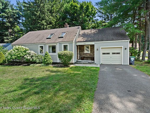3rd image of 43 William Street