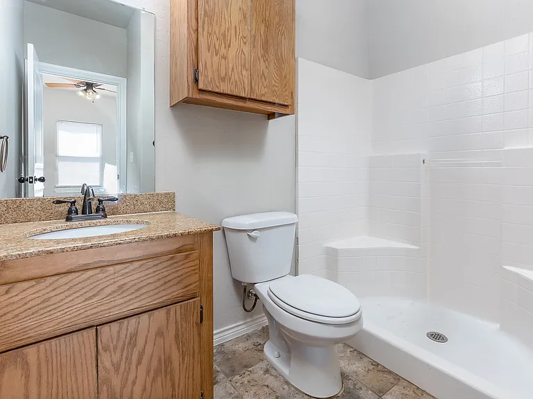 Walnut Creek Apartment Homes — Photo 30