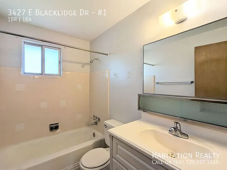 3427 E Blacklidge Dr #1 — Photo 11