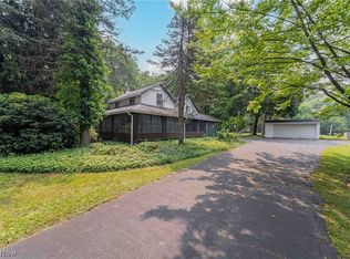 2266 Glenridge Rd, Euclid, OH 44117