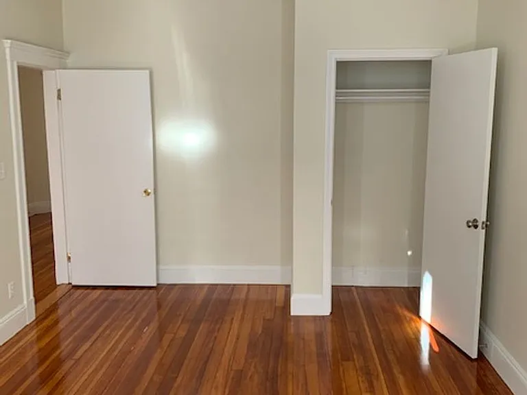 11 Mount Hood Rd #2B — Photo 6