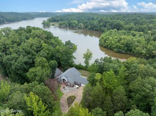 270 Fawn Ridge Rd, Parsons, TN 38363
