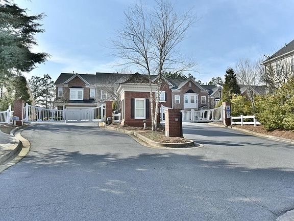 2nd image of 7603 Lowery Oak Dr
