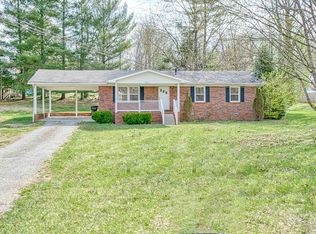 1025 Morningside Dr, Cookeville, TN 38501