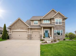 1108 NE 47th St, Ankeny, IA 50021