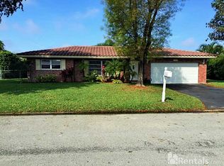 2100 NW 87th Ter, Pompano Beach, FL 33071