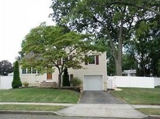 167 W Nassau Ave, South Plainfield, NJ 07080