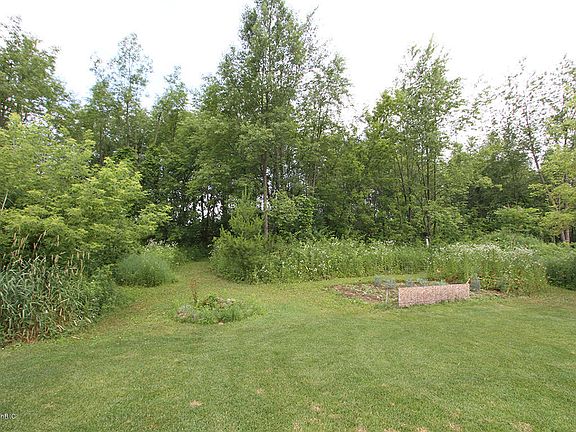 3rd image of 70922 Copper Blvd
