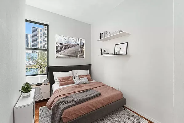 Rented by REAL New York | media 3