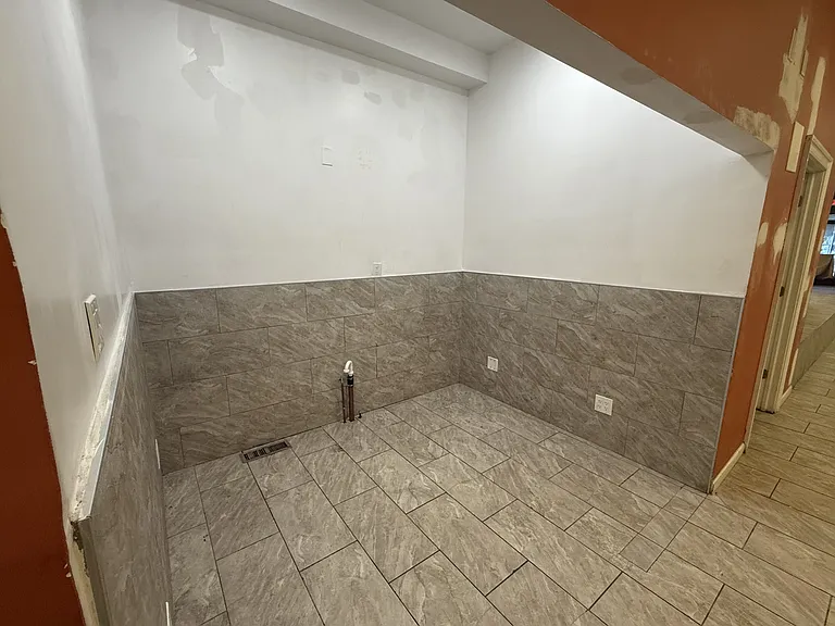 1535 Cecil B Moore Ave — Photo 18