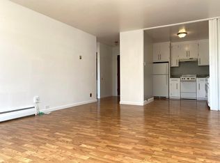 166 Locksley Ave APT 3, San Francisco, CA 94122