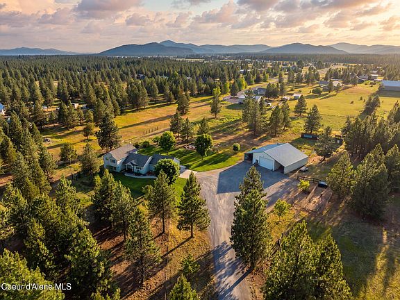 3rd image of 30267 N Wheatridge Rd