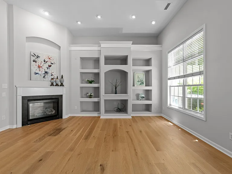 6809 Middleboro Dr — Photo 31