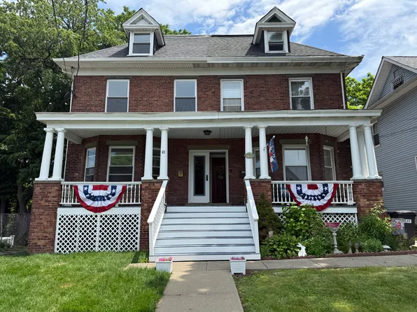 63 Highview Avenue image 1 of 27
