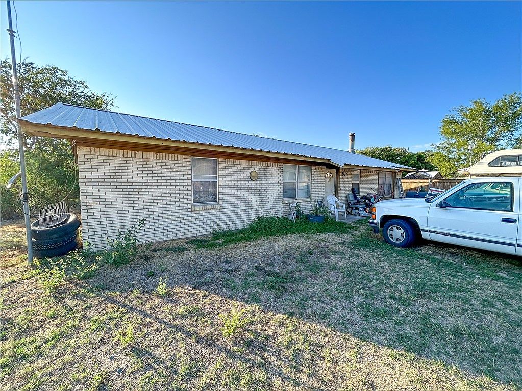 575 Fm 1602, Jonesboro, TX 76538 MLS 218279 Zillow