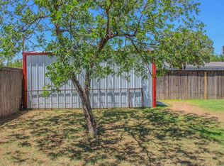 1407 Avenue J, Abernathy, TX 79311