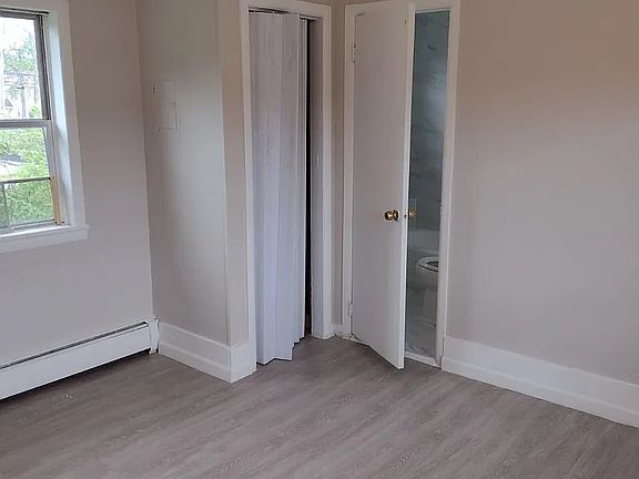 3rd image of 115 Trenton Rd #14