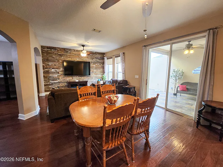 6181 Clearsky Dr — Photo 3