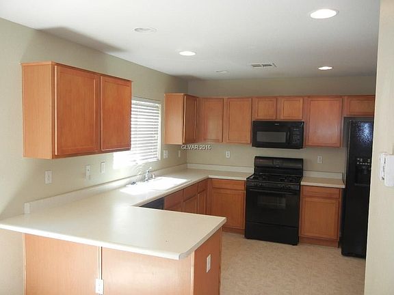 3rd image of 5147 Shreve Ave