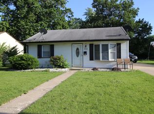 1842 Marmion Dr, Kankakee, IL 60901