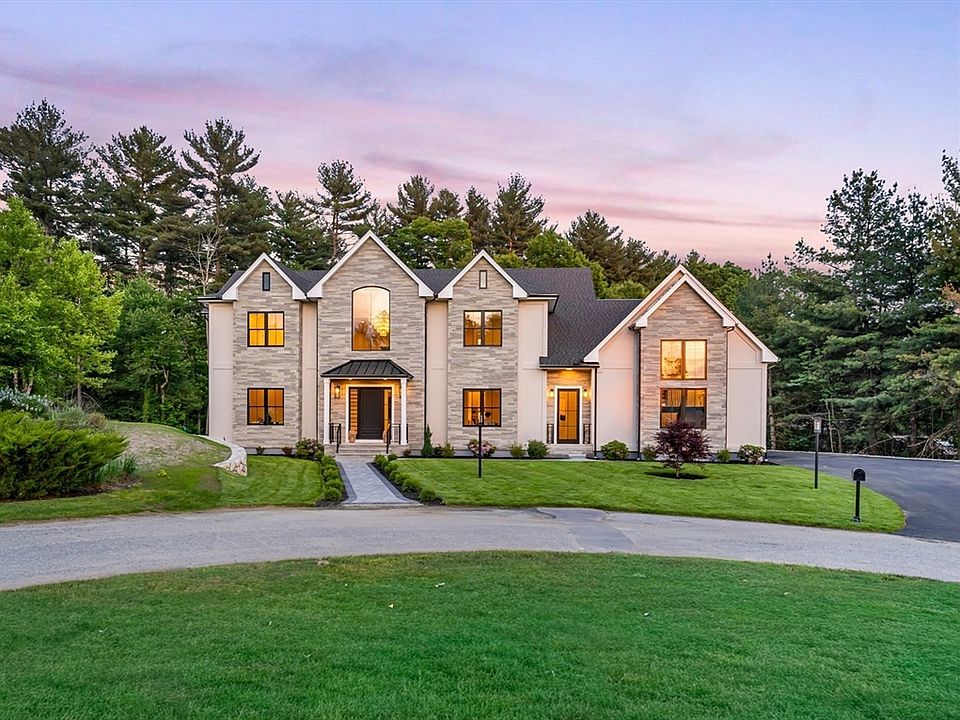 1st image of 7 Cider Hill Way