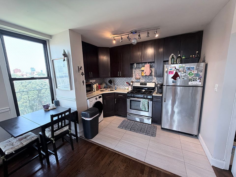 1st image of 654 Saint Marks Ave APT 6E