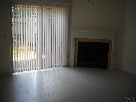 3rd image of 1310 Foxborough Dr