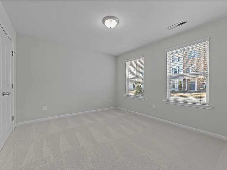 6126 Kayton St — Photo 7