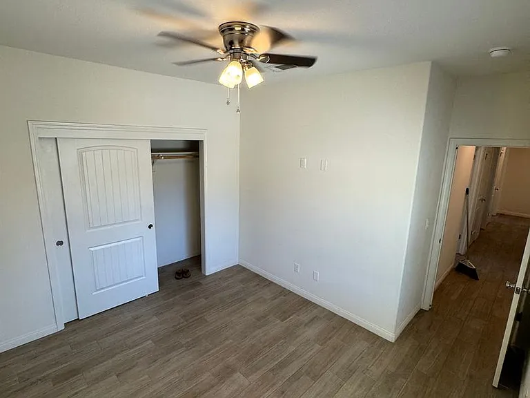 3924 Majorca Ct — Photo 11