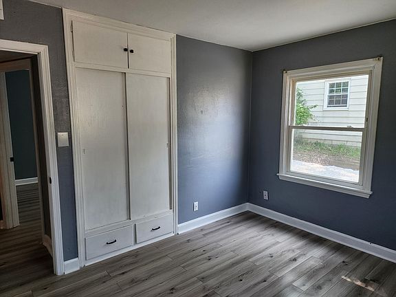 5th image of 1424 Myrtle Ave